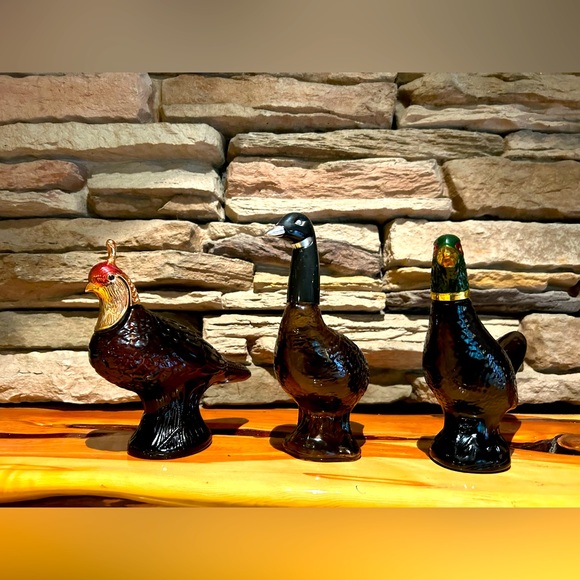 Avon Wild Country After Shave Decanter - Picture 5 of 5